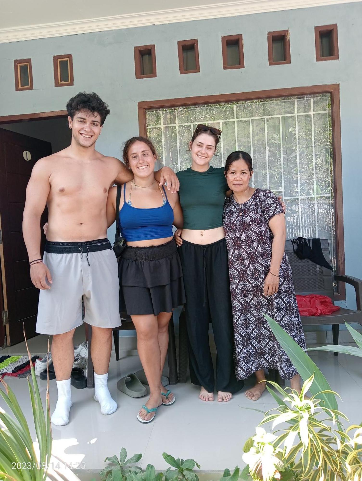 Sakila Homestay Kuta  Exteriör bild